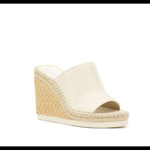 Vince Camuto BRISSIA WEDGE MULE